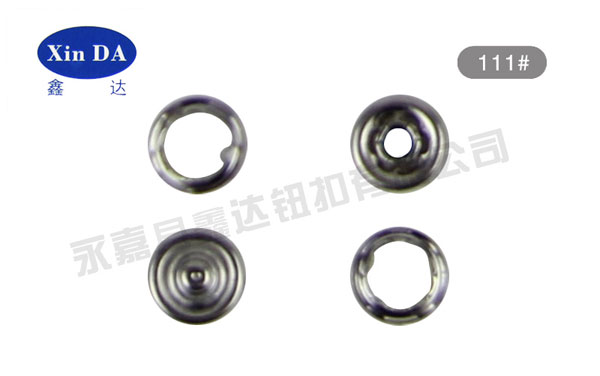 五爪扣在服裝上的用途是什么？